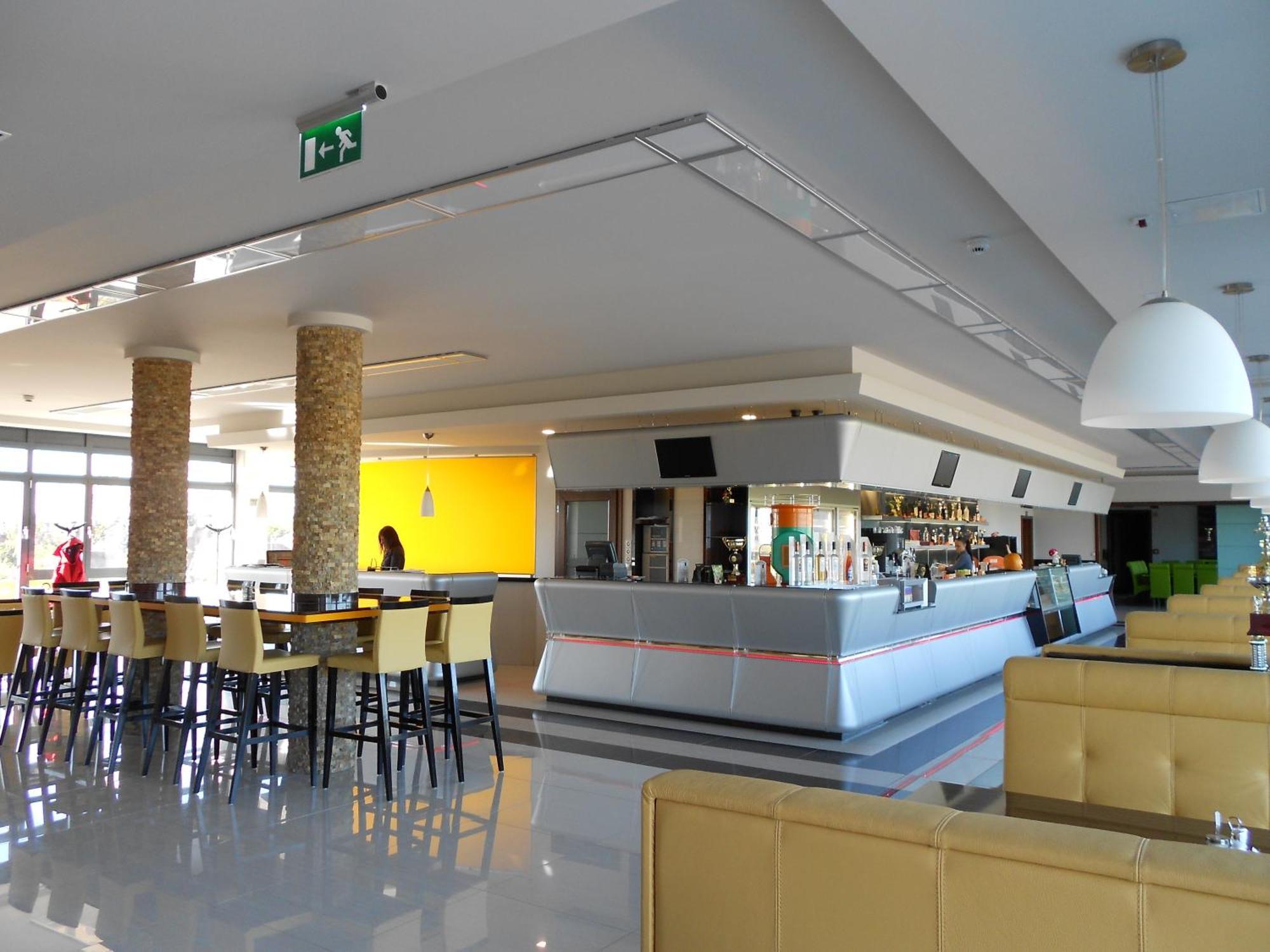 Gokart Hotel Kecskemét Exterior foto