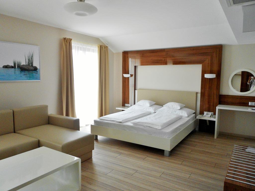 Gokart Hotel Kecskemét Exterior foto