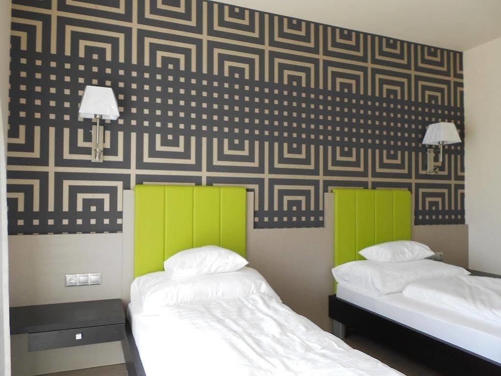 Gokart Hotel Kecskemét Exterior foto