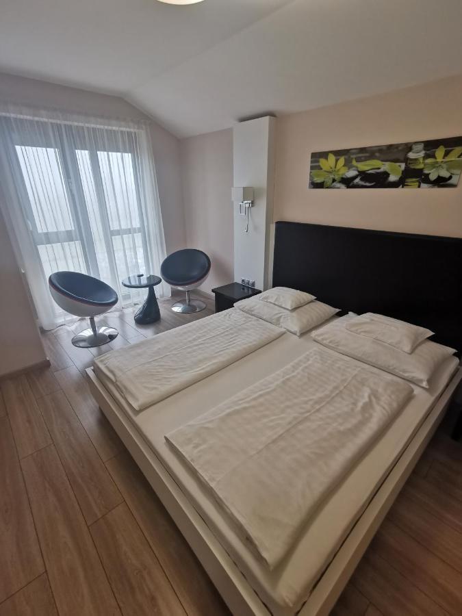 Gokart Hotel Kecskemét Exterior foto